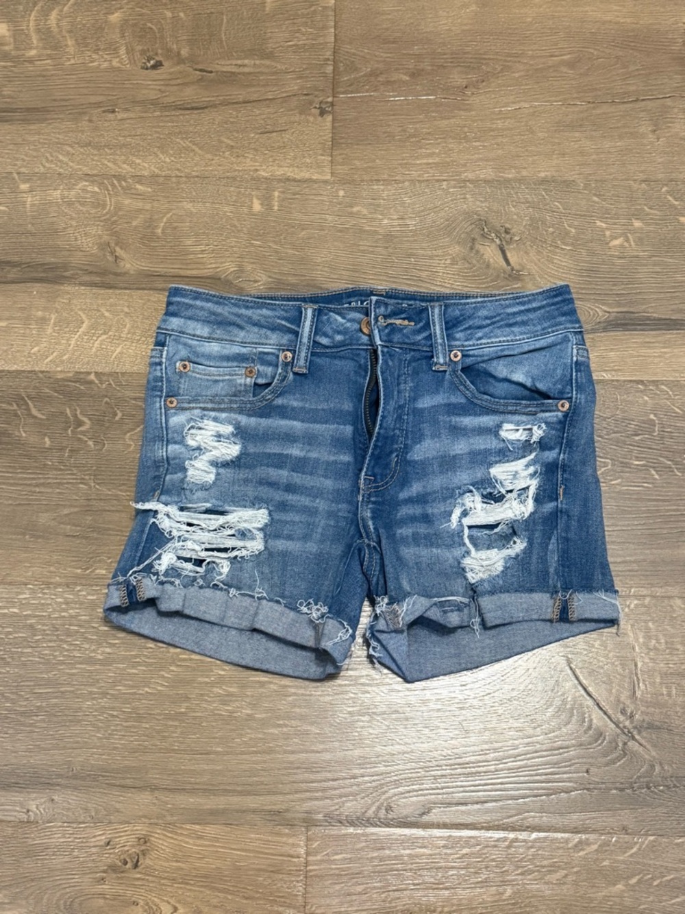 American Eagle midi shorts 4